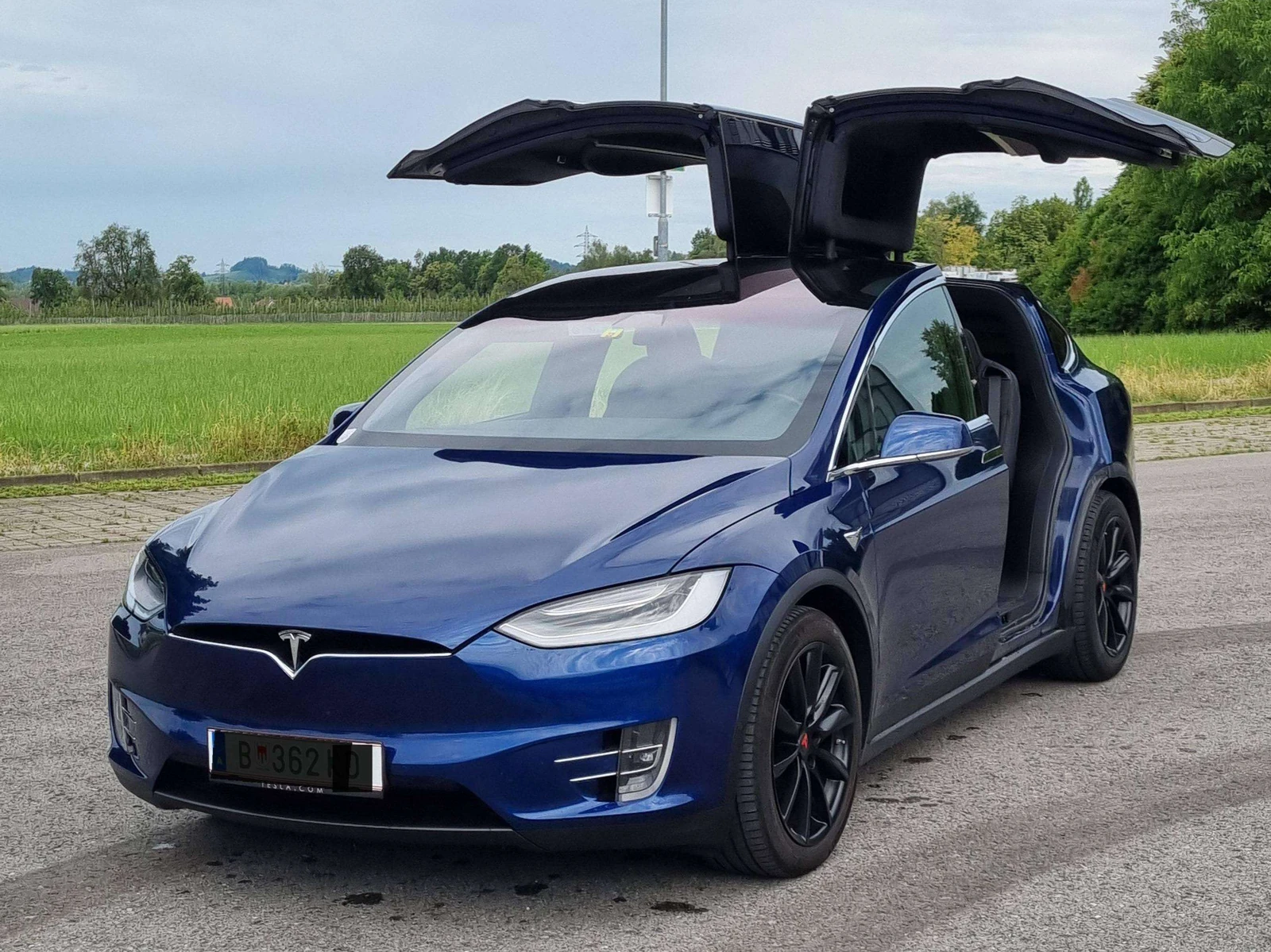Tesla Model X