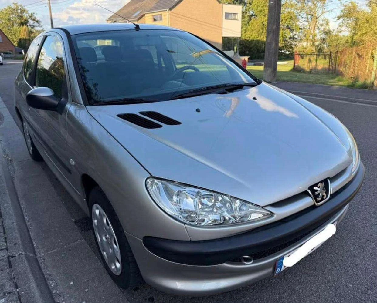 Peugeot 206