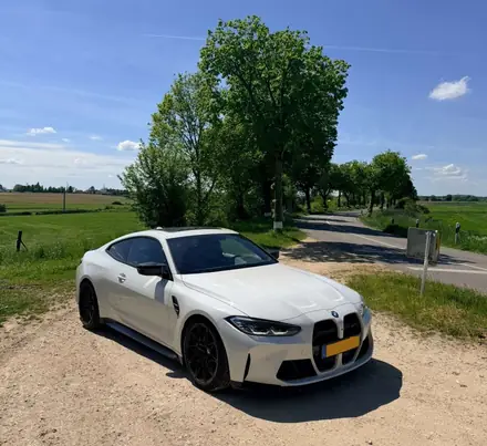 BMW M4