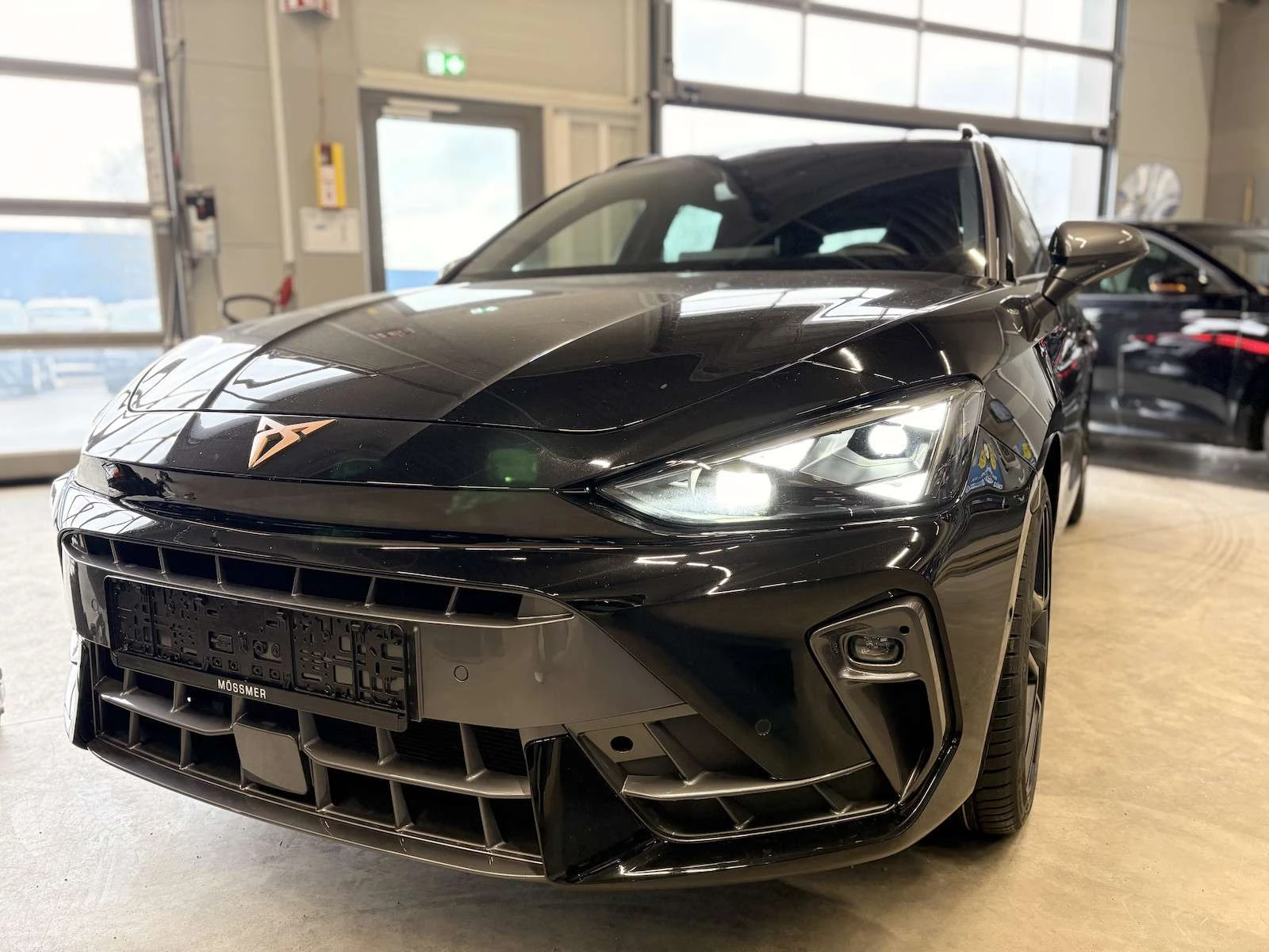 Cupra Leon 2025