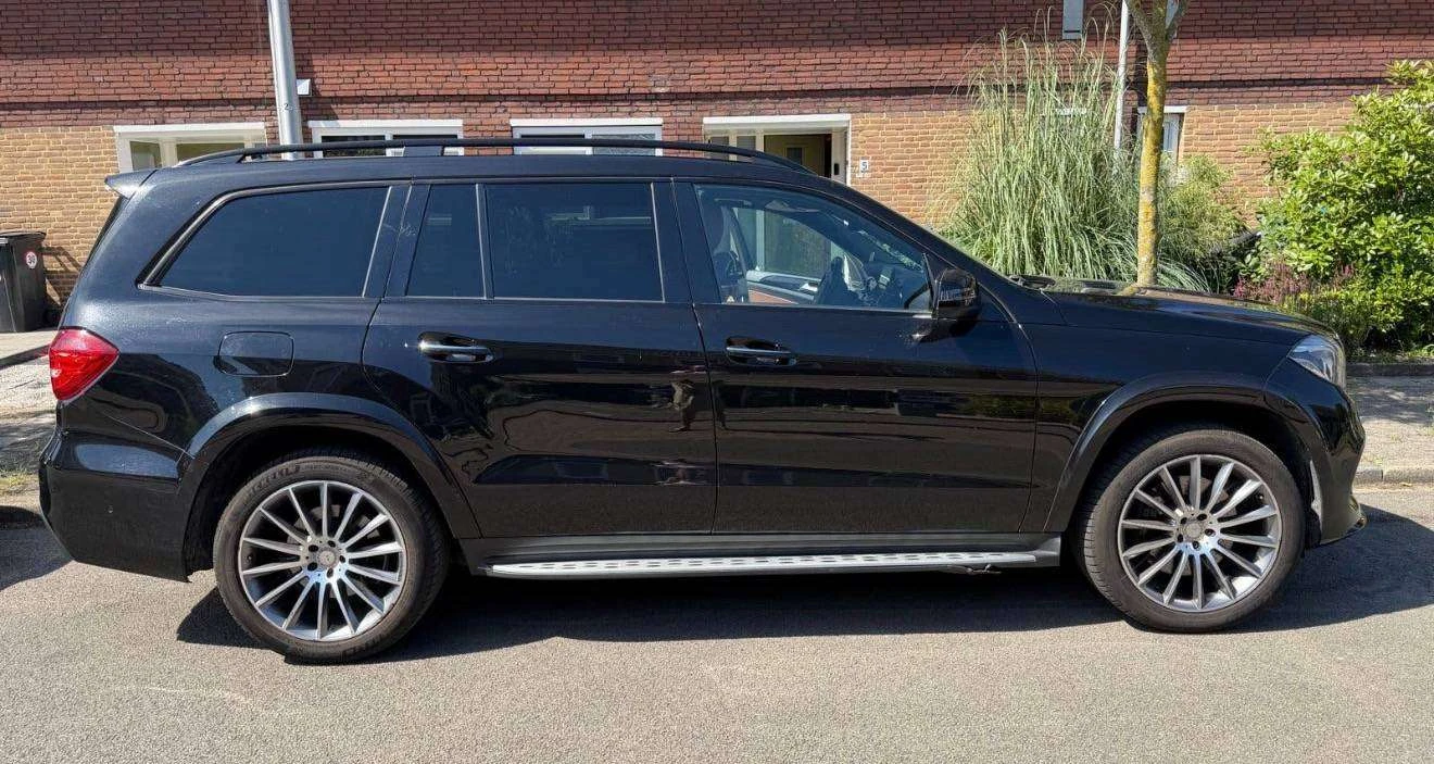 Mercedes-Benz GLS 400