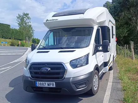 Caravans-Wohnm Benimar