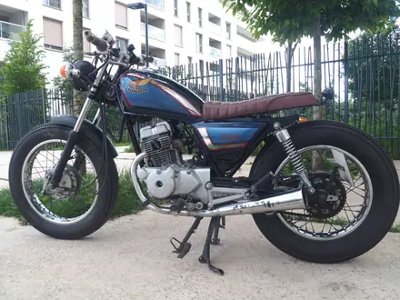 Honda CM 125