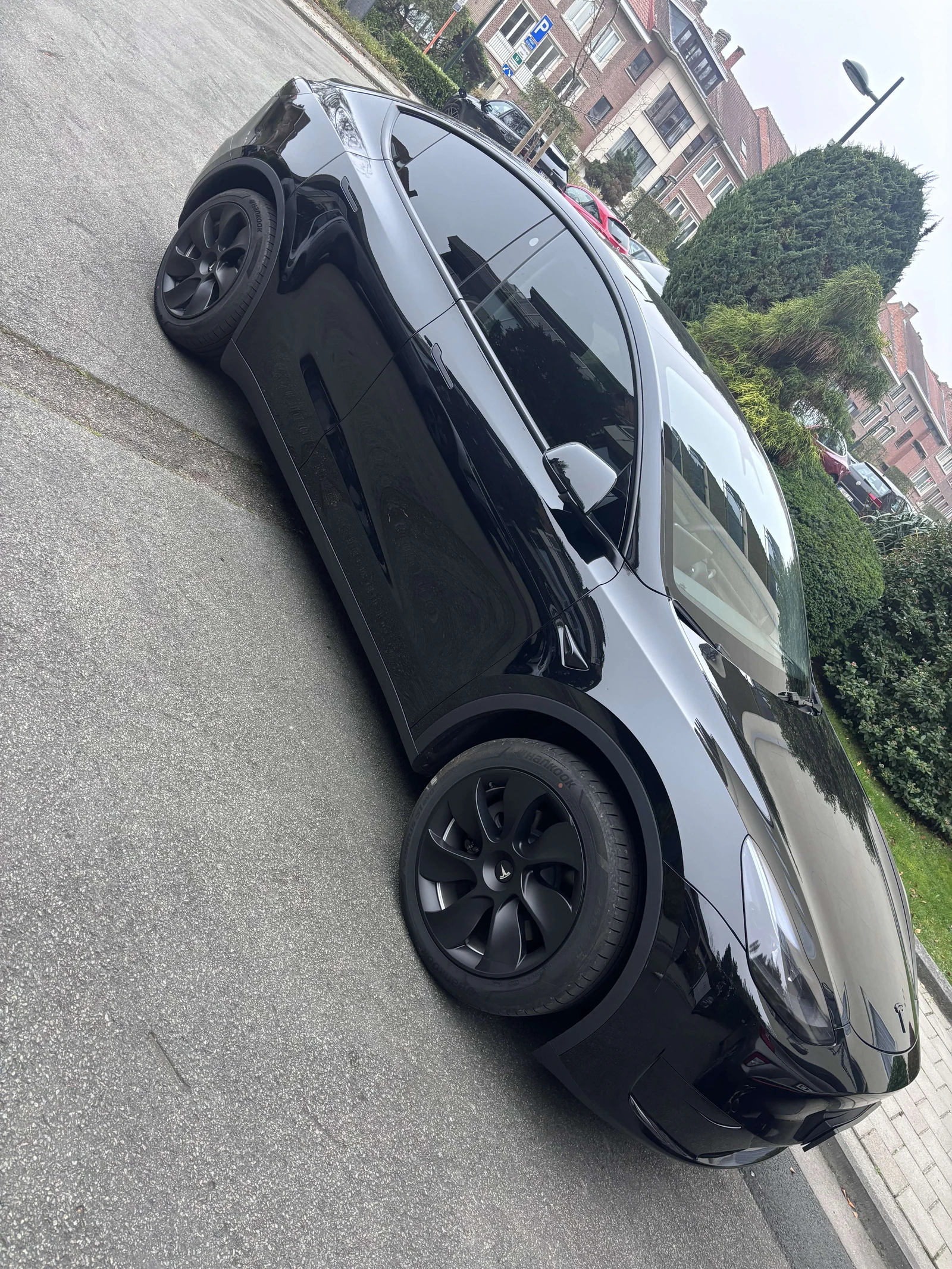 Tesla Model Y undefined