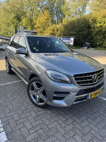Mercedes-Benz ML 350