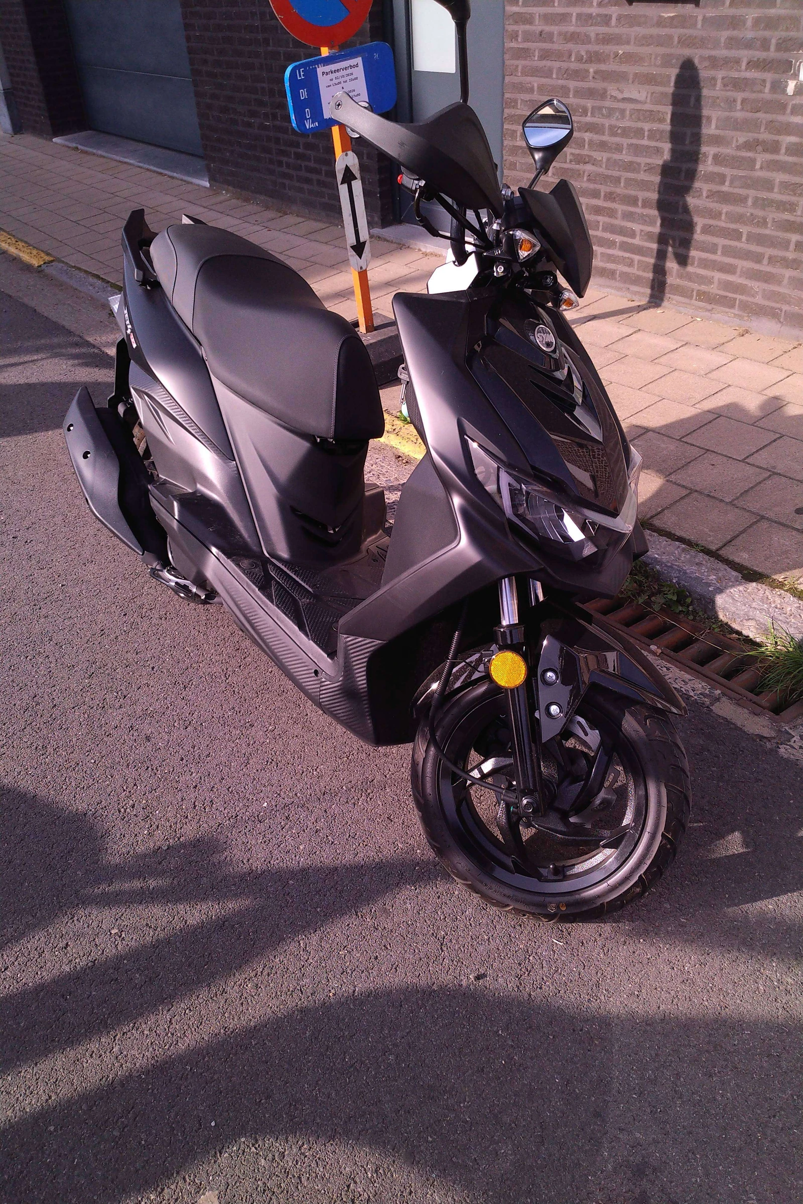 SYM Jet 4