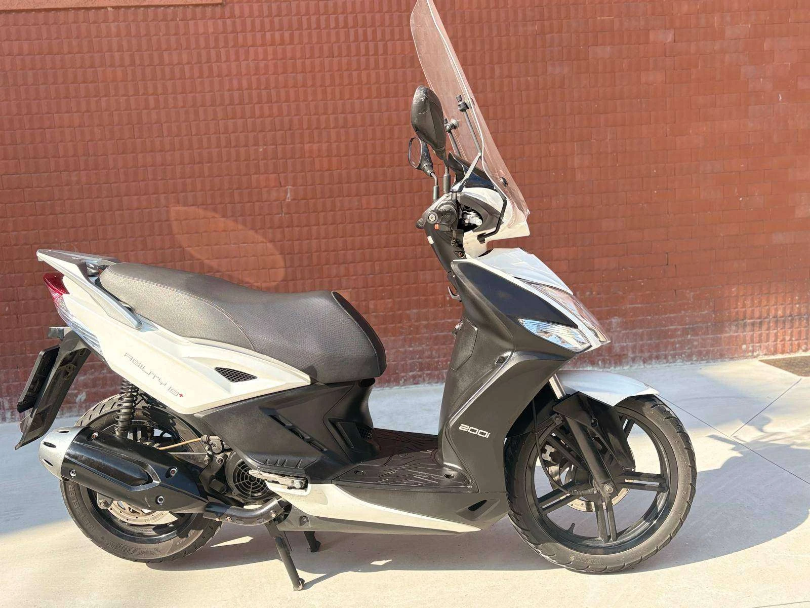 Kymco Agility 200