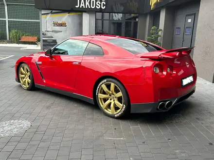 Nissan GT-R