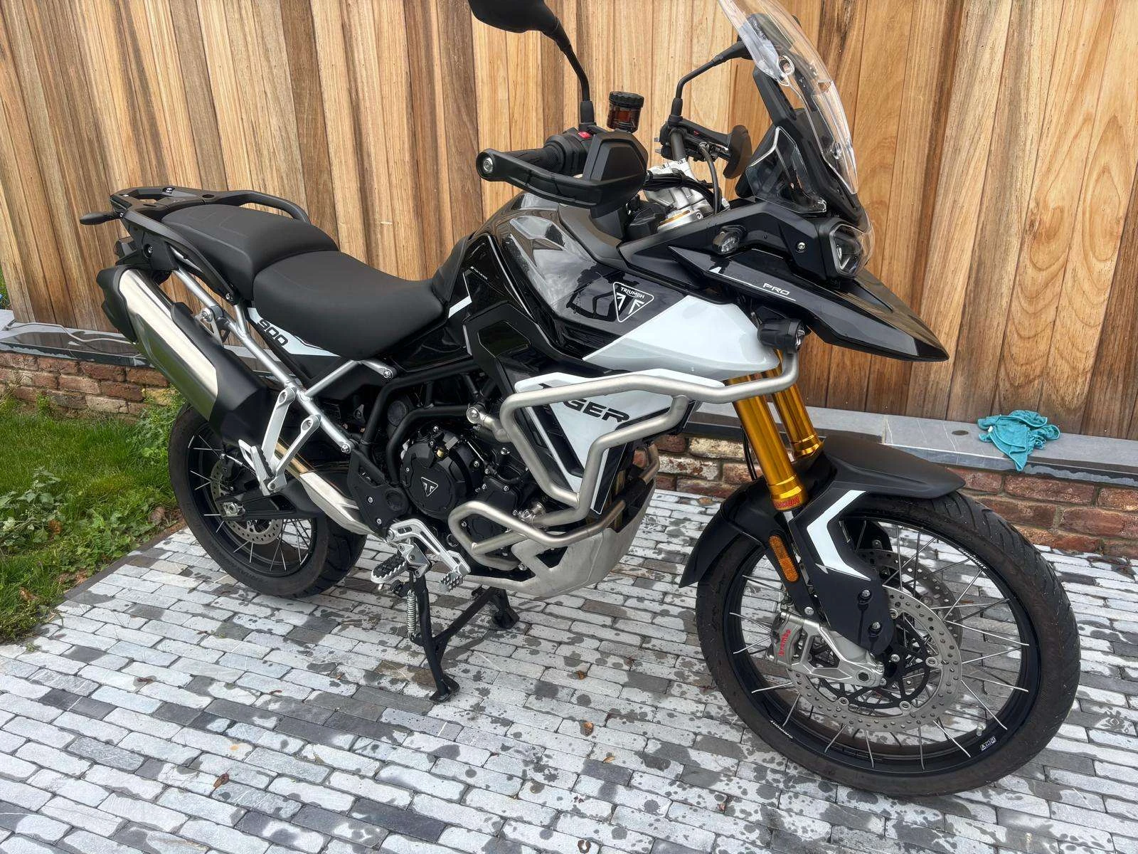 Triumph Tiger 900