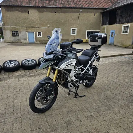 Triumph Tiger 1200