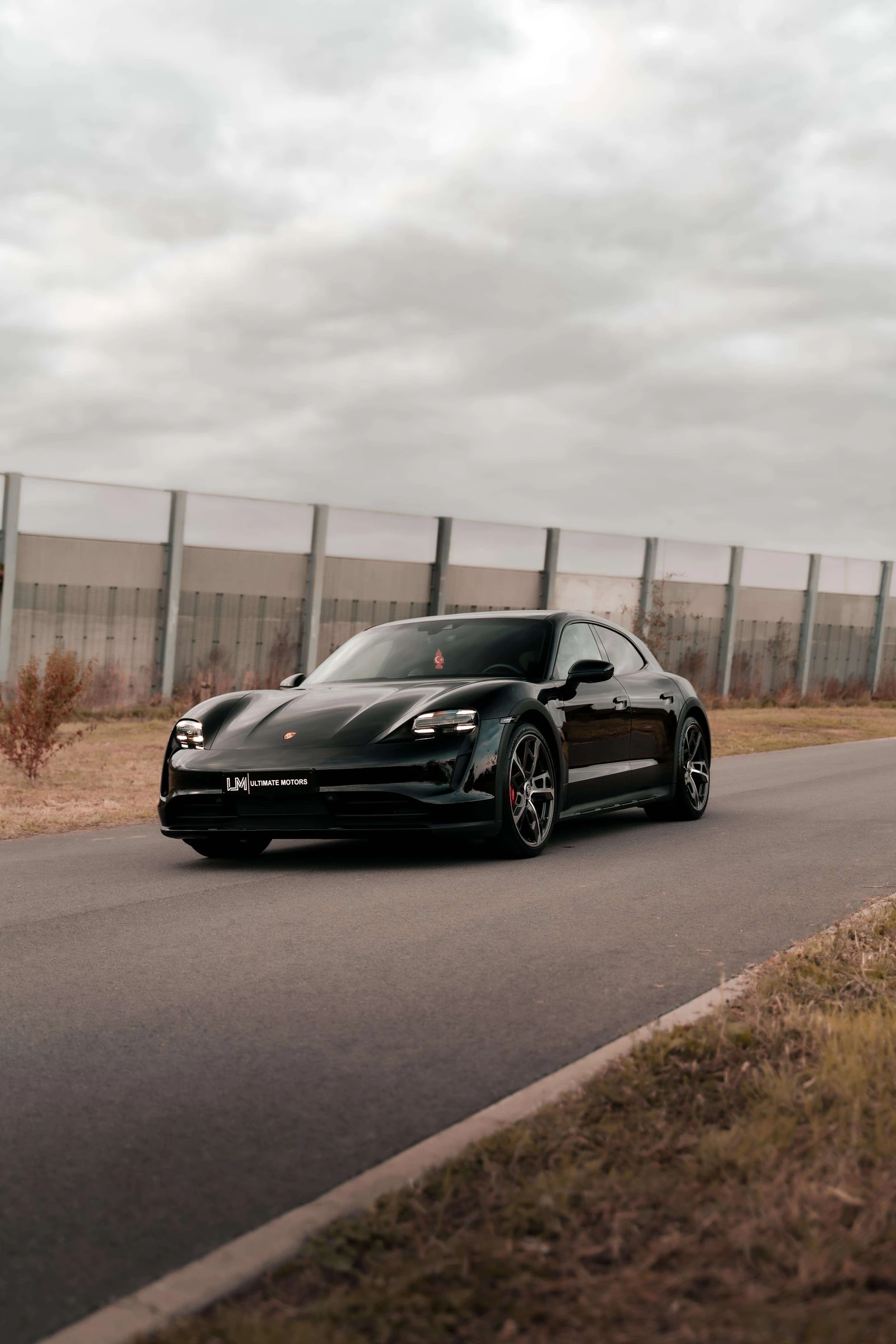 Porsche Taycan undefined