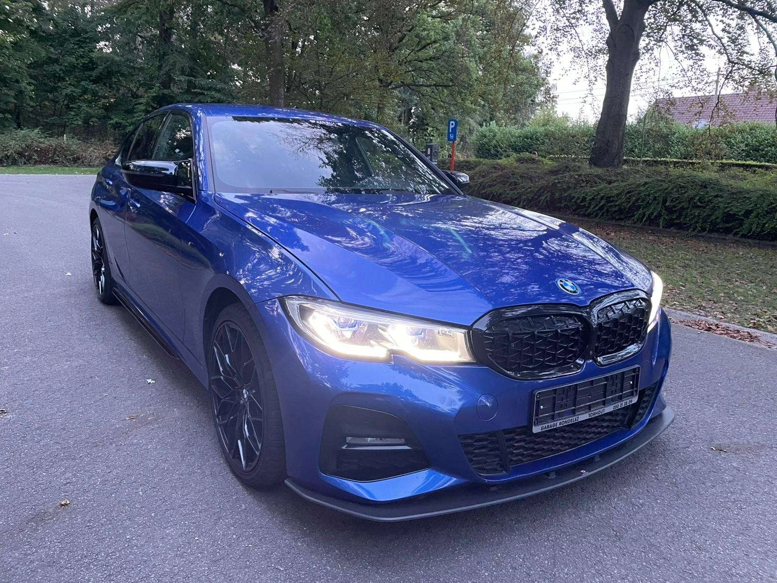 BMW 330