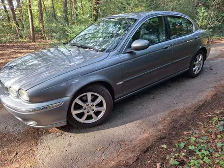 Jaguar X-Type