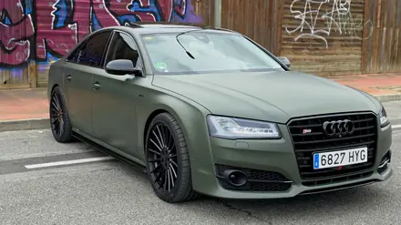 Audi S8