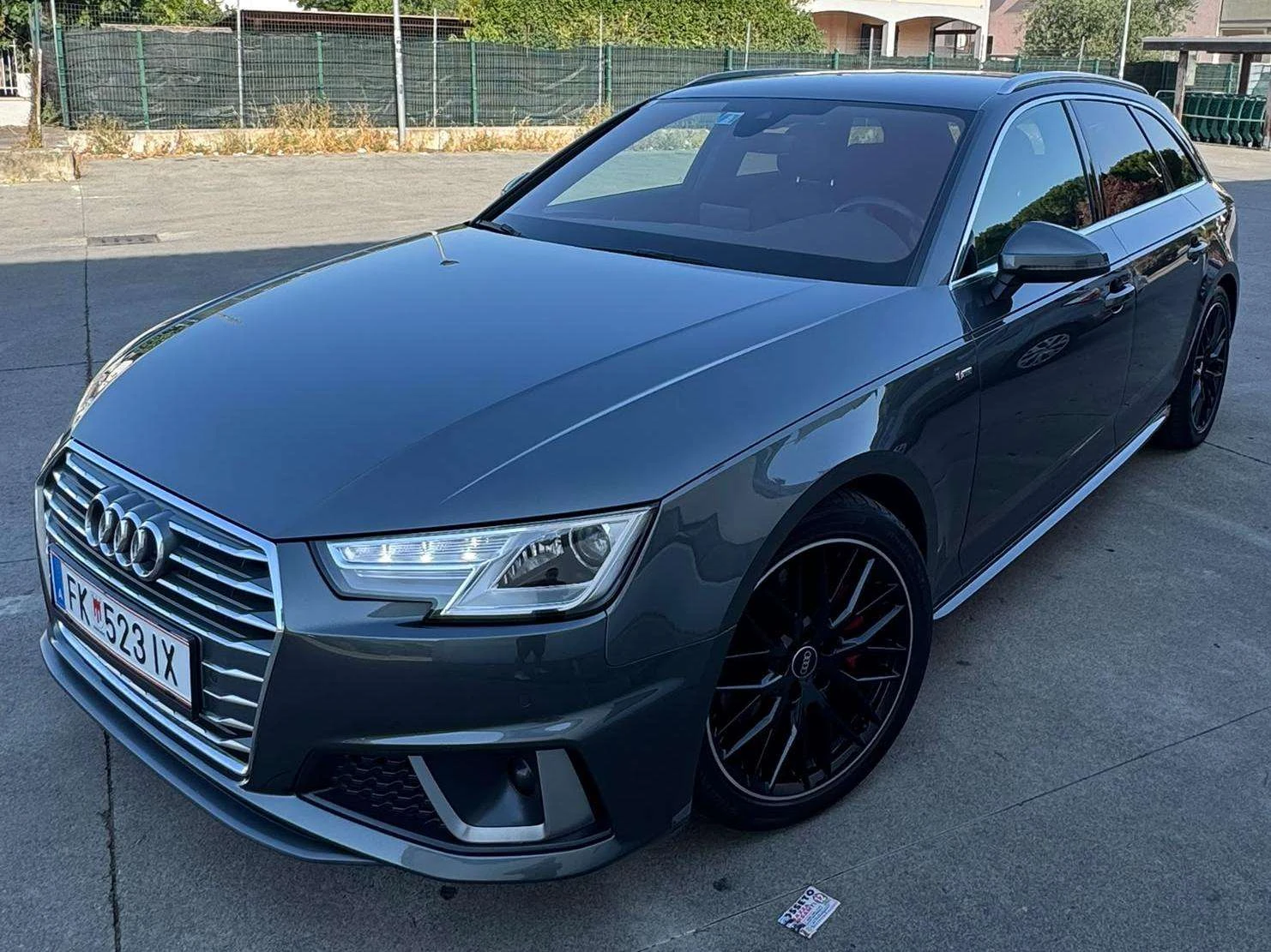 Audi A4
