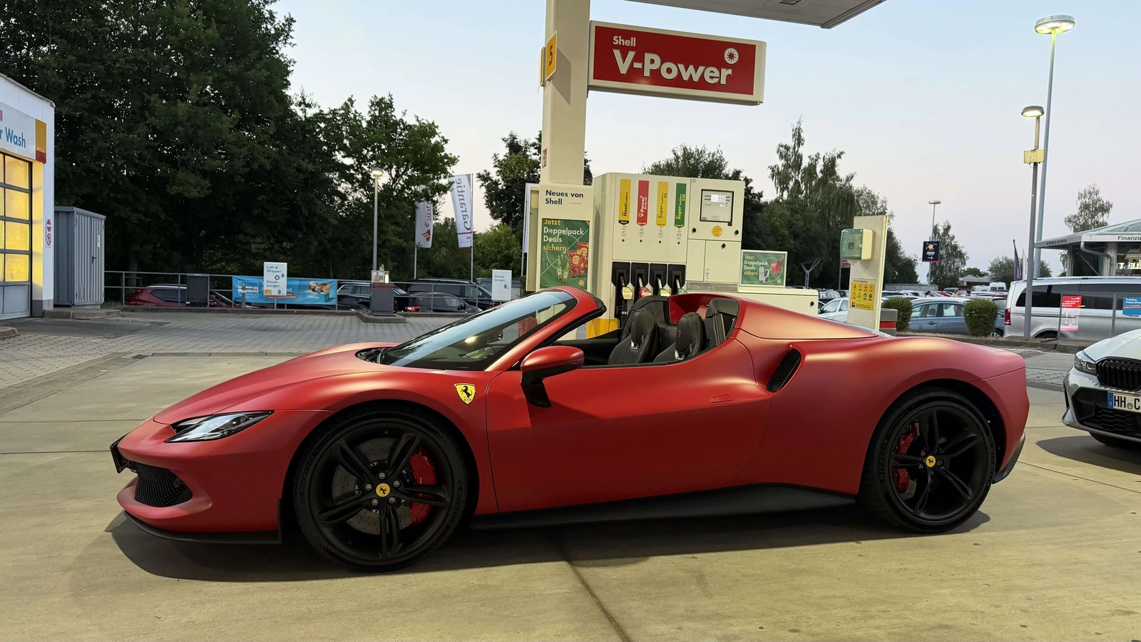 Ferrari 296 GTS undefined