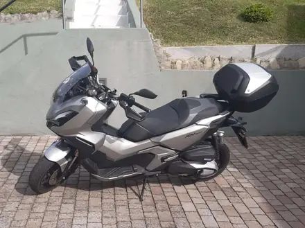 Honda ADV 350