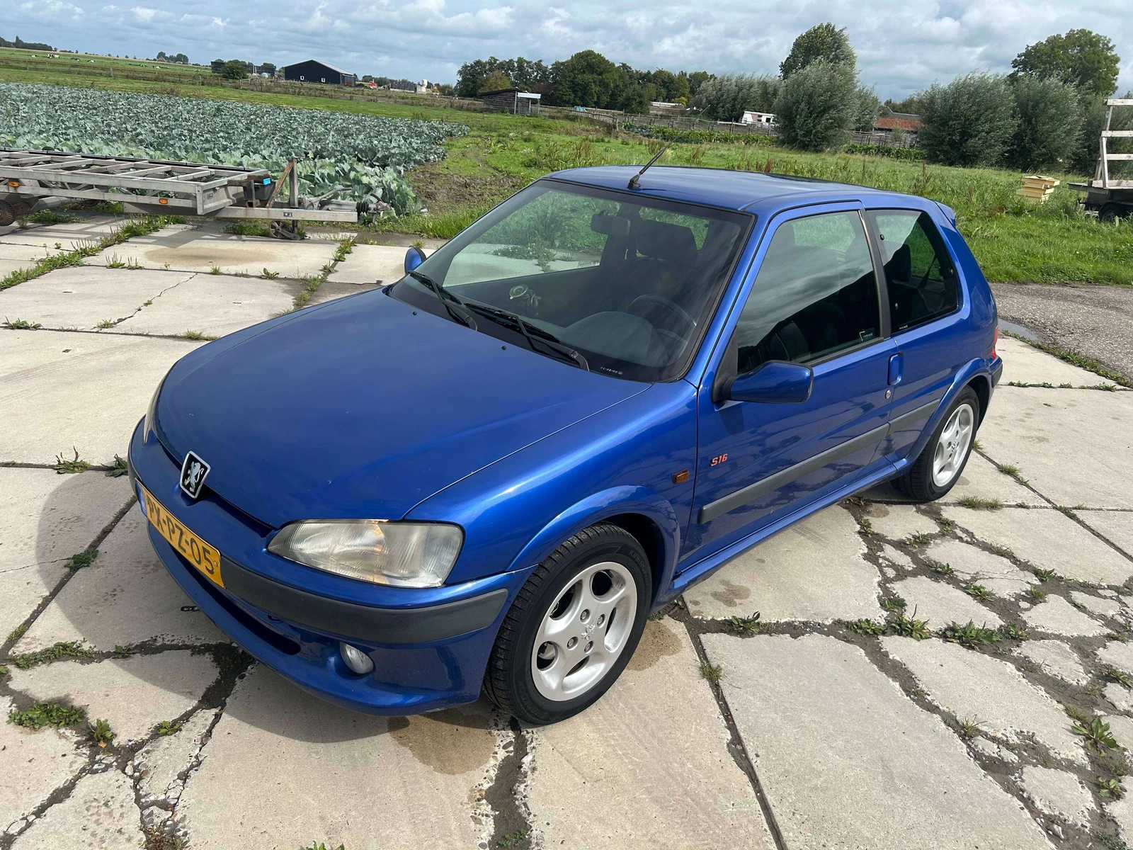 Peugeot 106