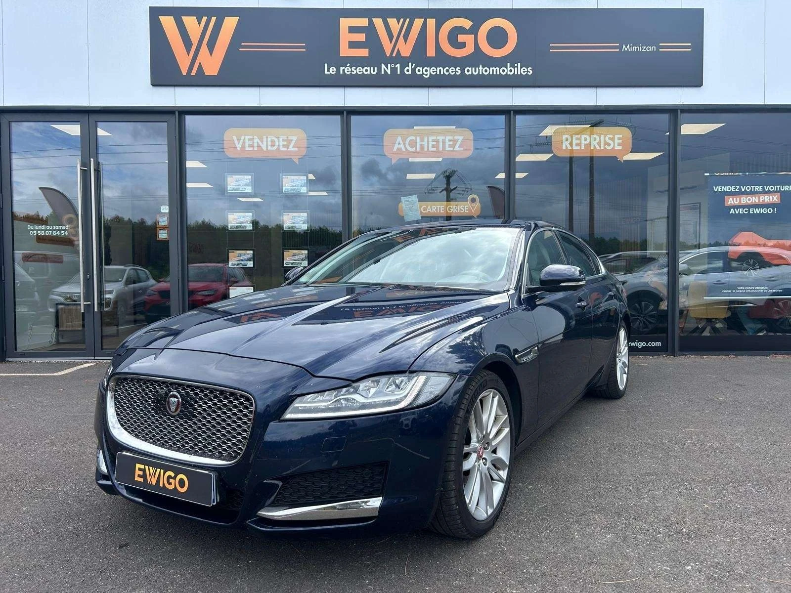 Jaguar XF undefined