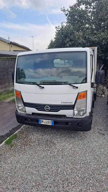 Nissan Cabstar