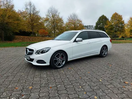Mercedes-Benz 220