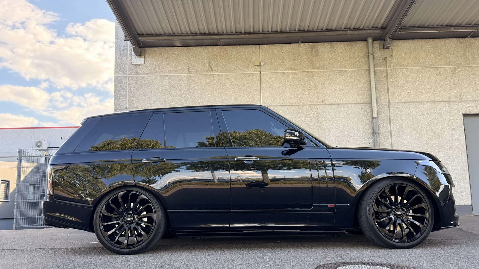 Land Rover Range Rover undefined
