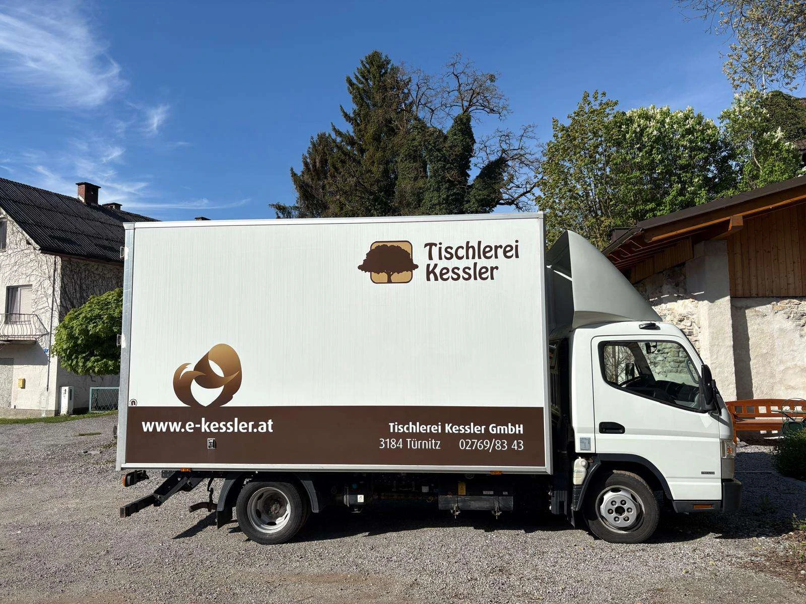 Mitsubishi Canter