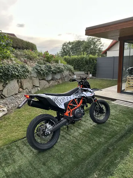 KTM 690 SMC R