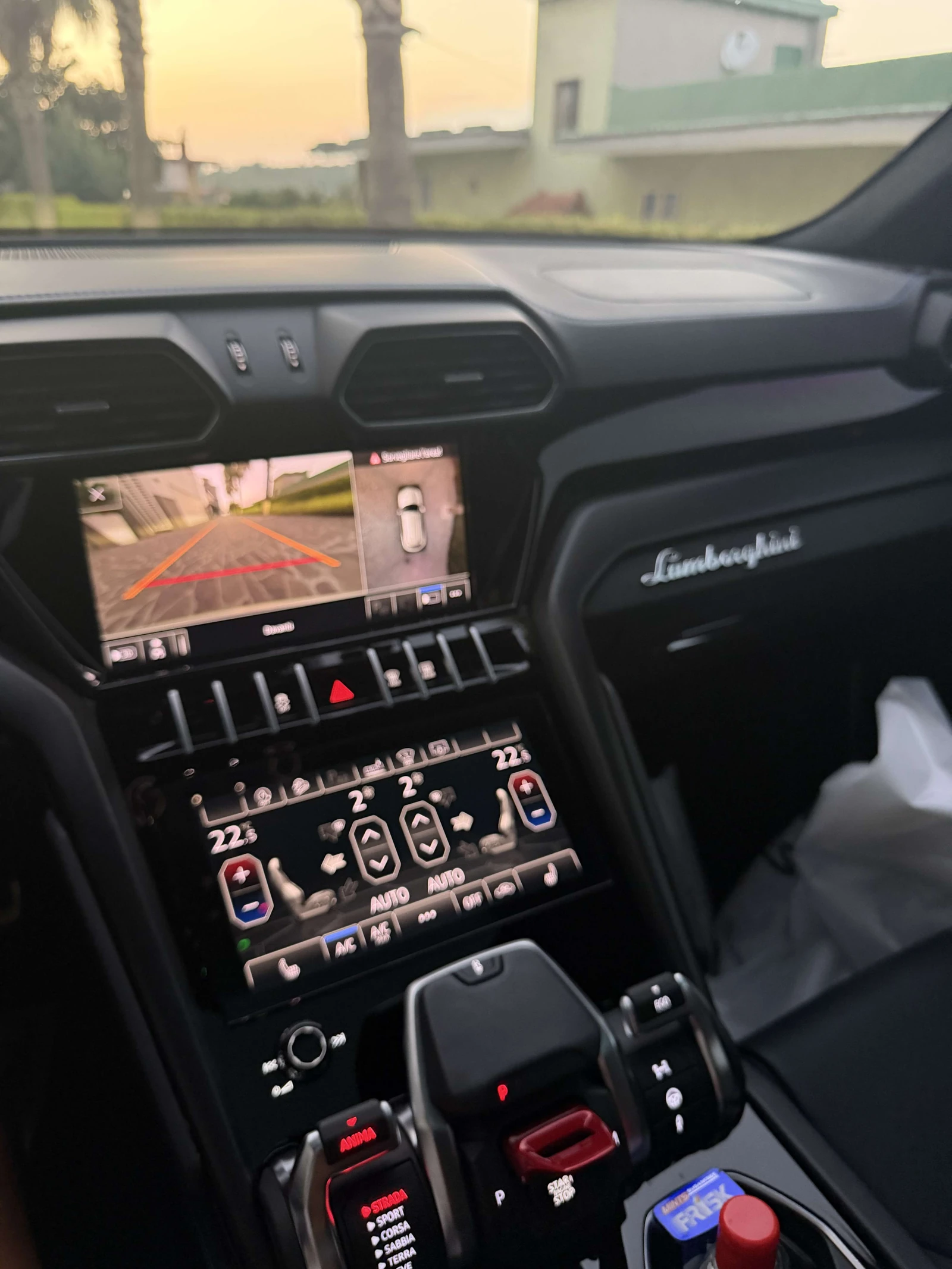 Lamborghini Urus undefined