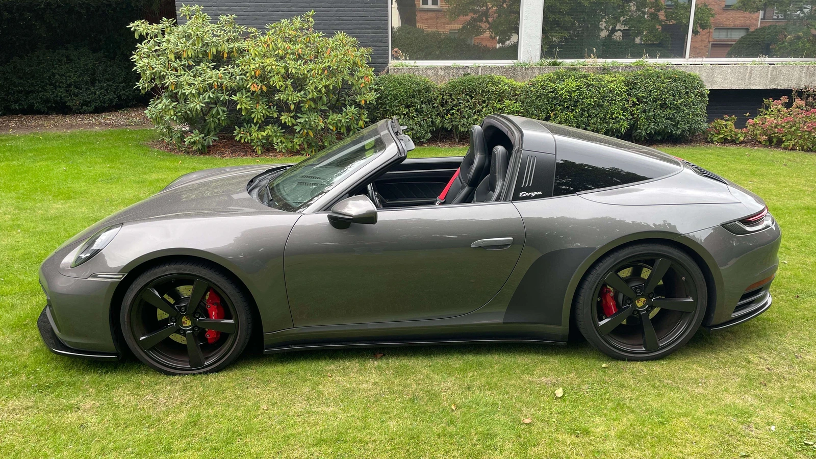 Porsche 992