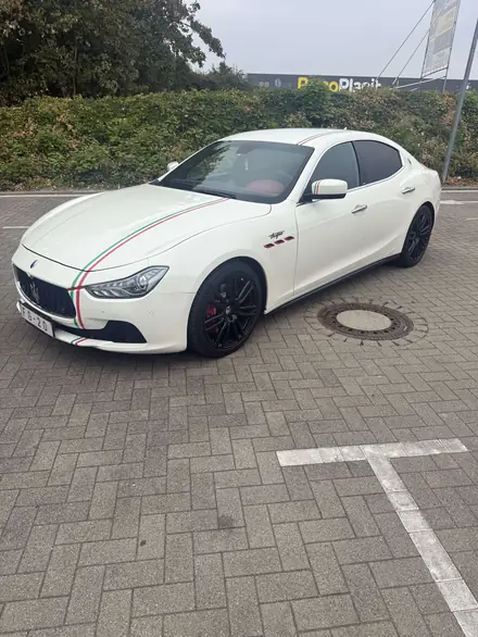 Maserati Ghibli