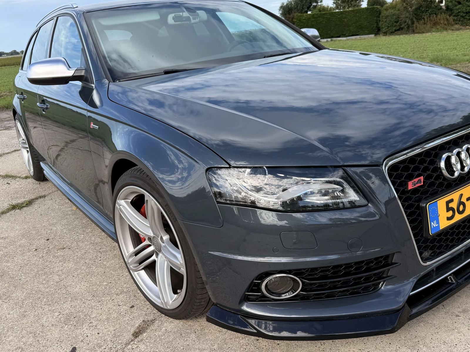 Audi S4 undefined