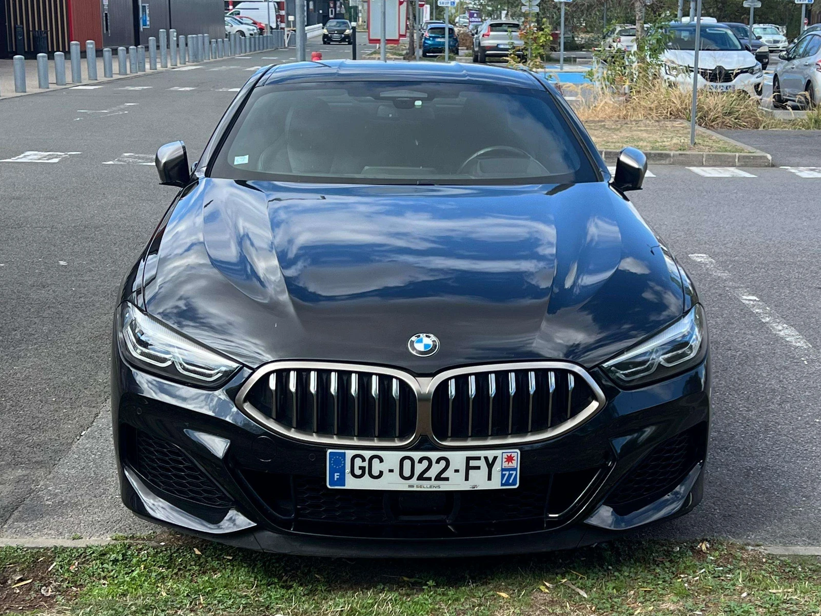 BMW M8