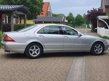 Mercedes-Benz S 320