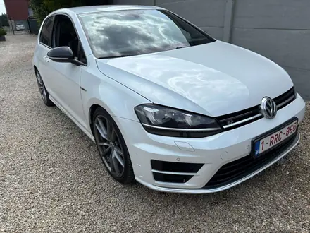 Volkswagen Golf R