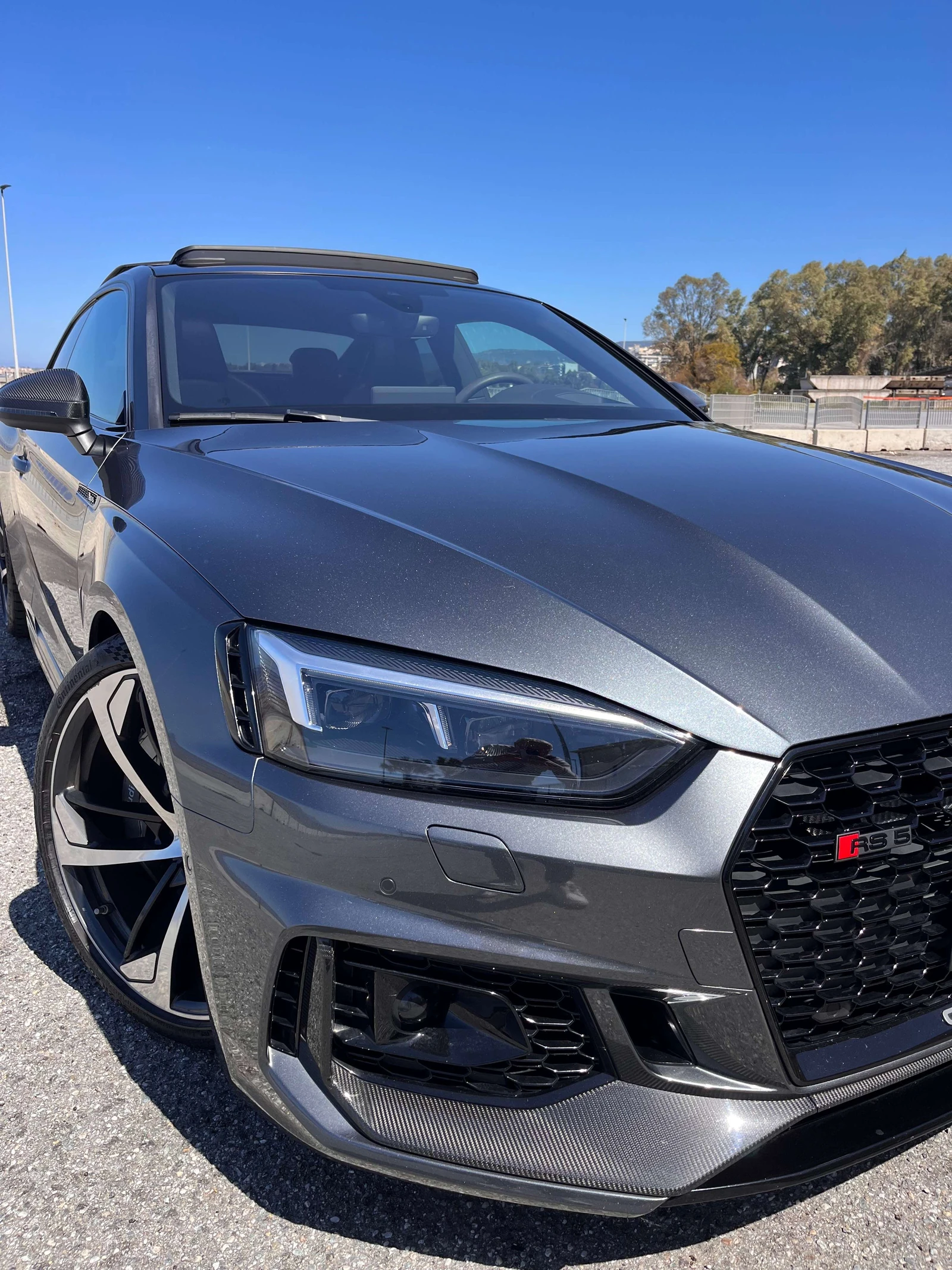 Audi RS5 undefined