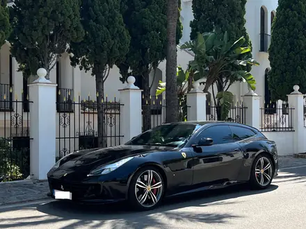 Ferrari GTC4 Lusso