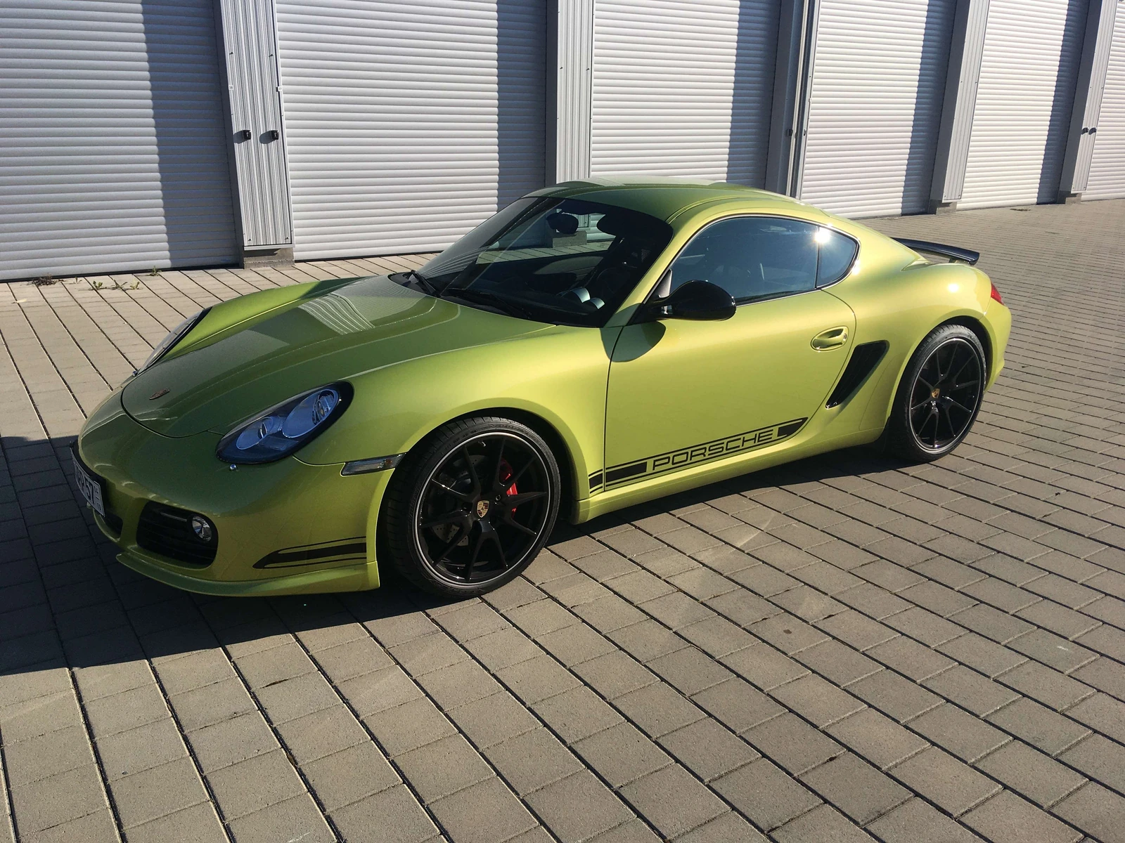 Porsche Cayman undefined