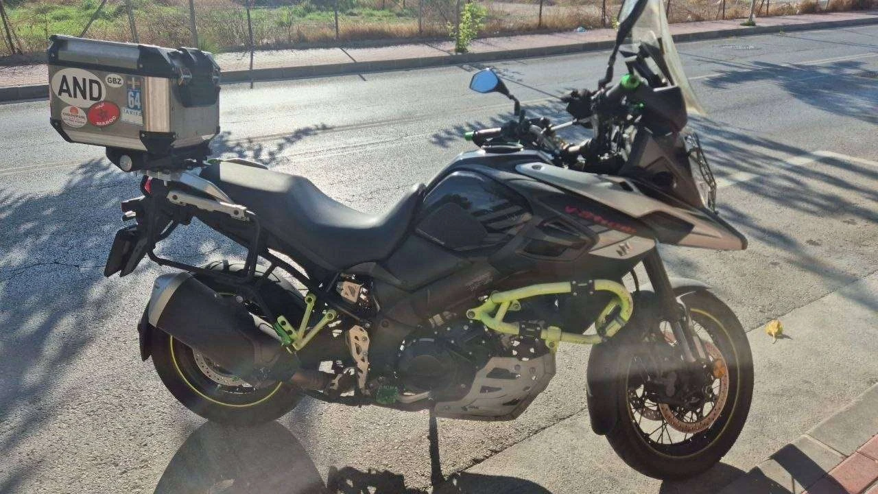Suzuki V-Strom 1000 undefined
