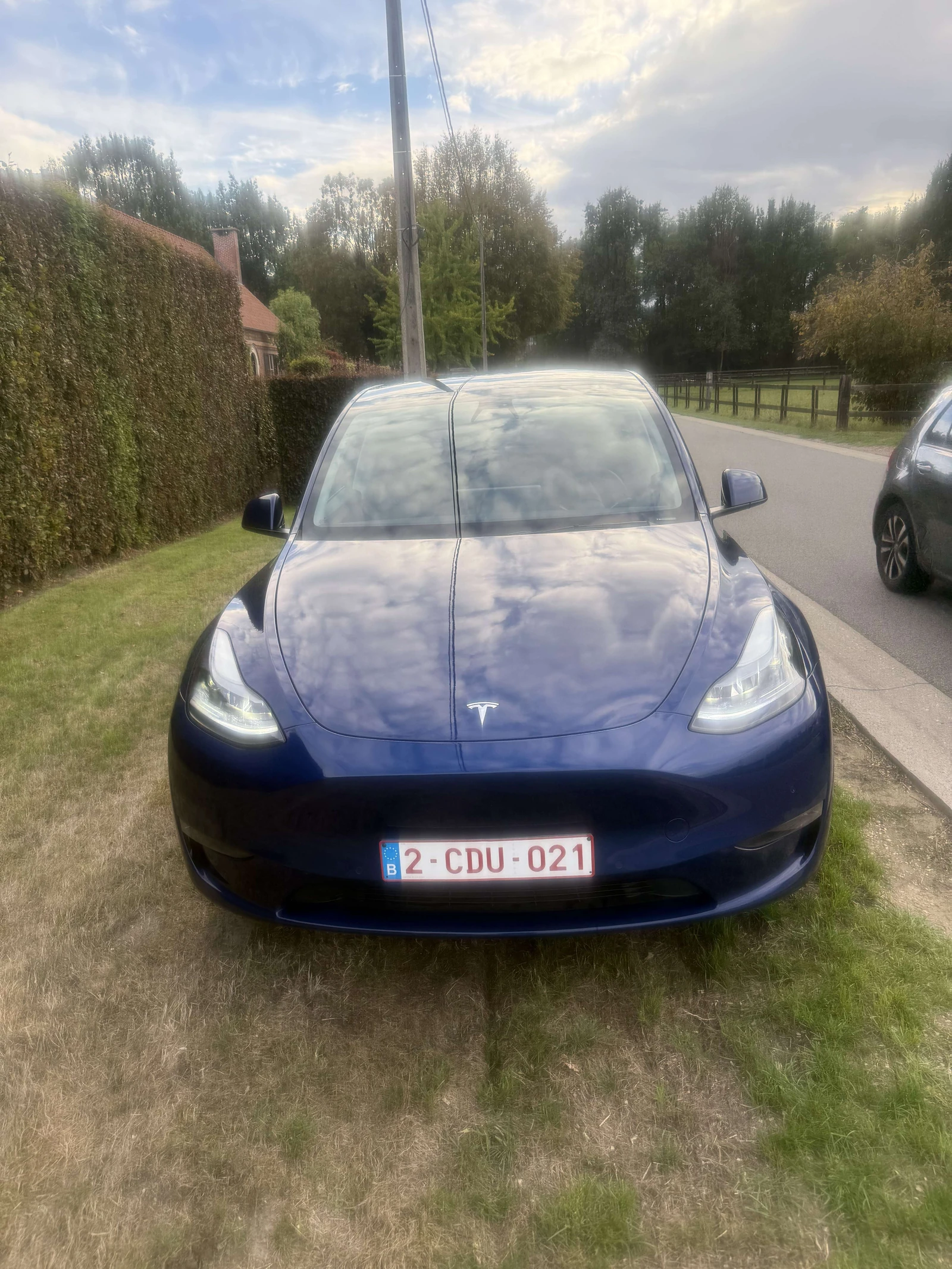 Tesla Model Y undefined