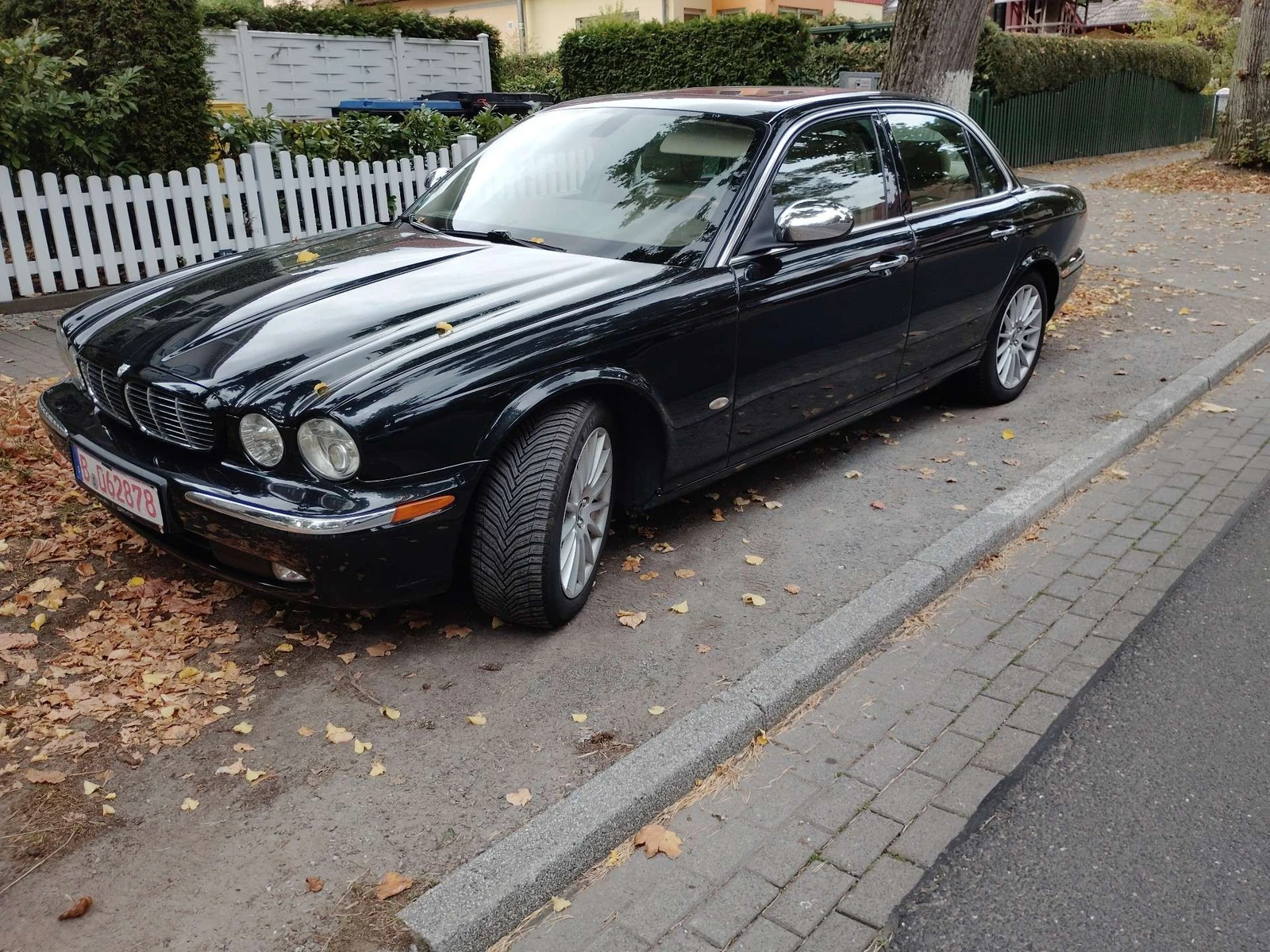 Jaguar XJ8