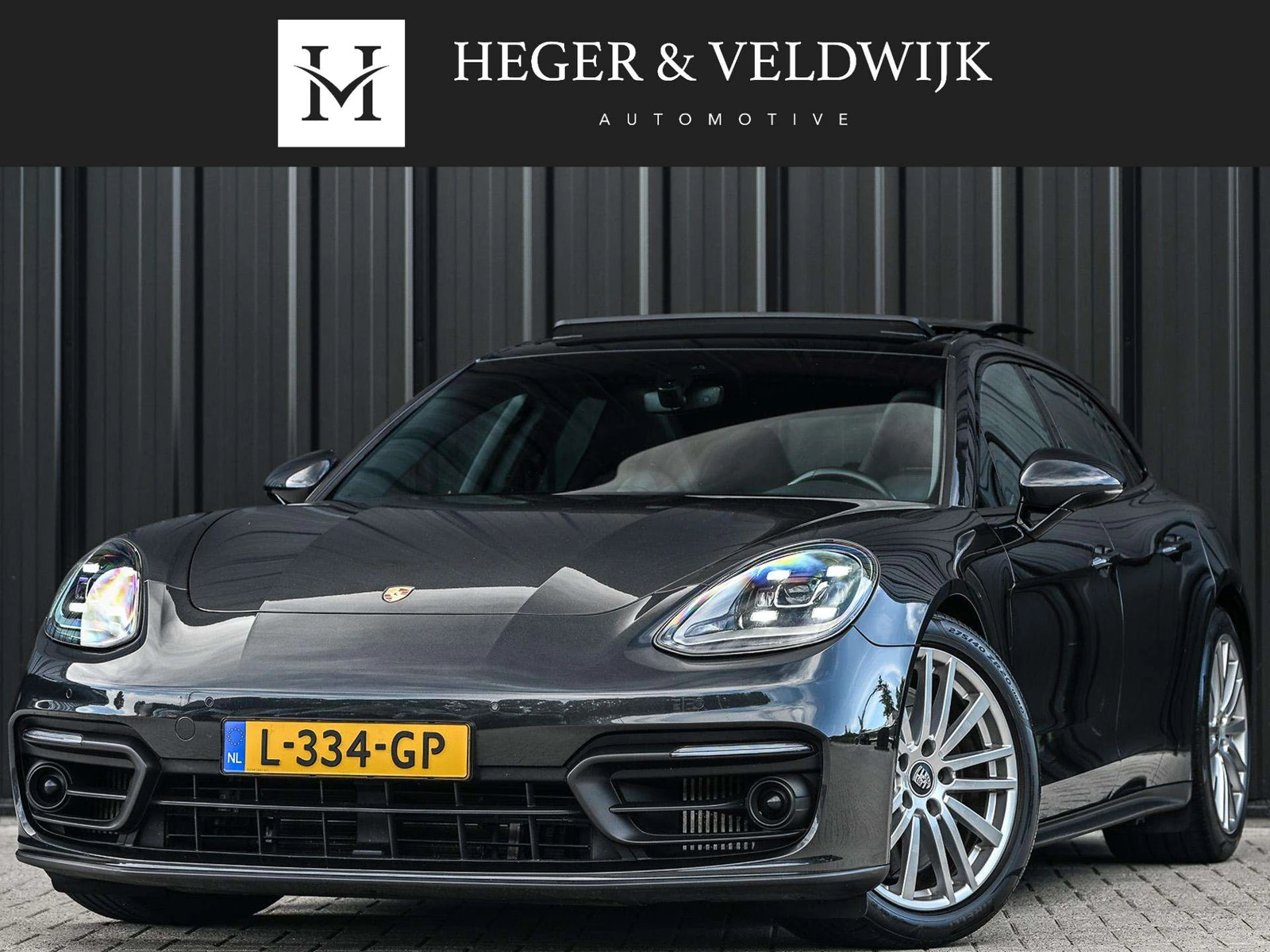 Porsche Panamera 2021