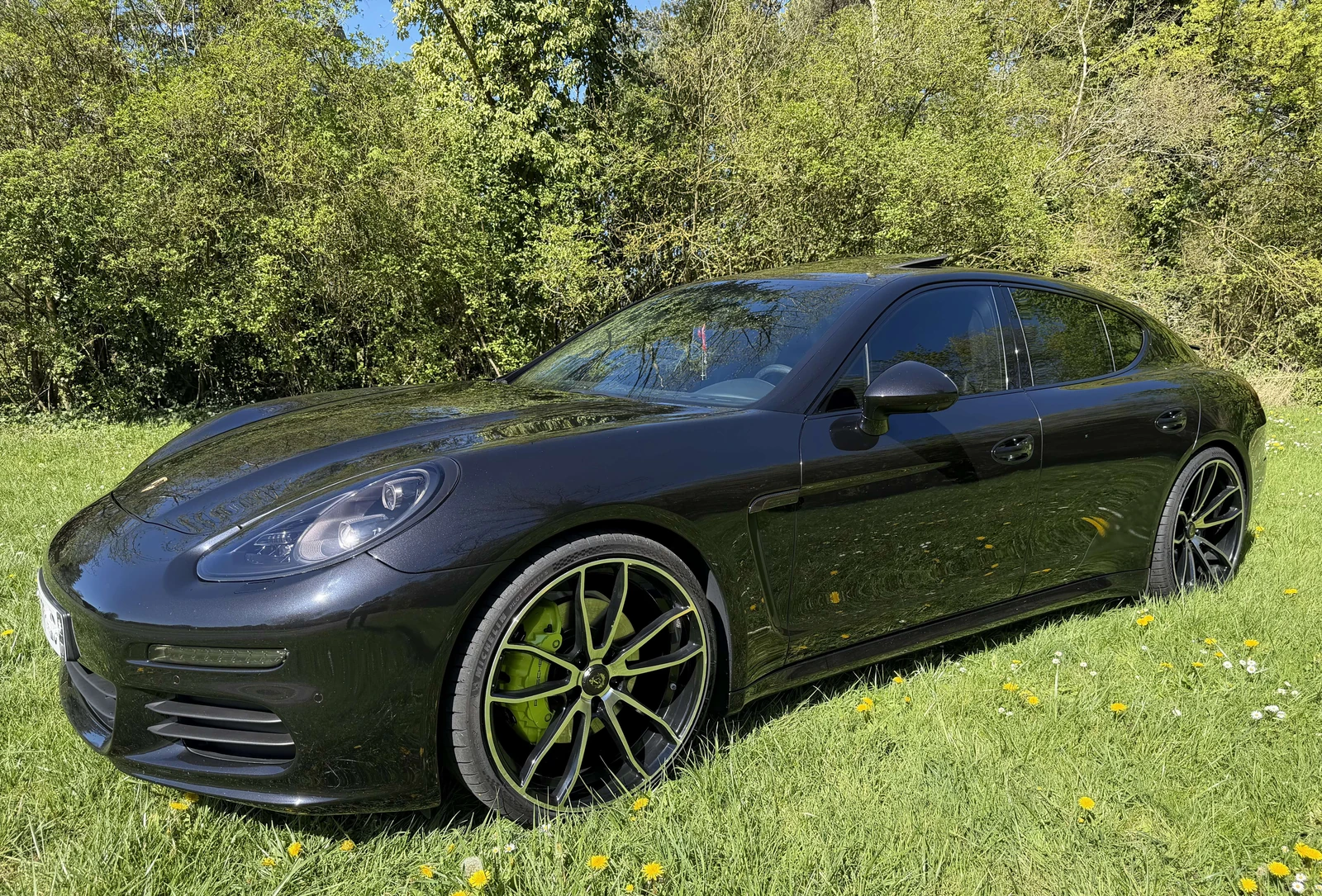 Porsche Panamera undefined