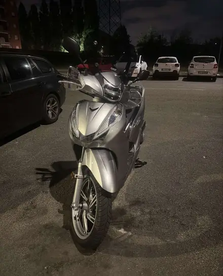 Honda SH 300