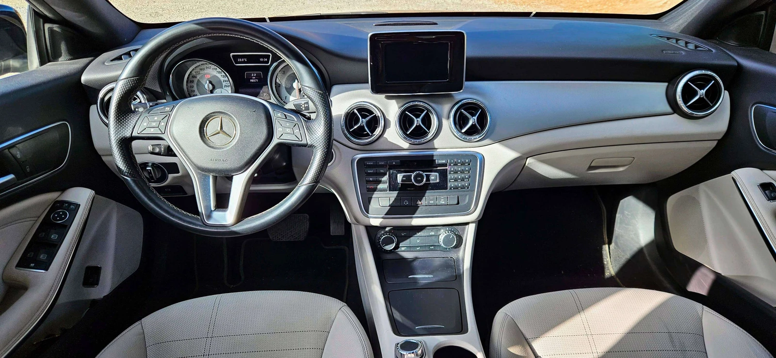 Mercedes-Benz CLA 220