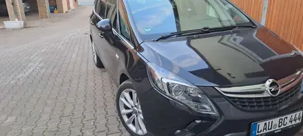 Opel Zafira Tourer