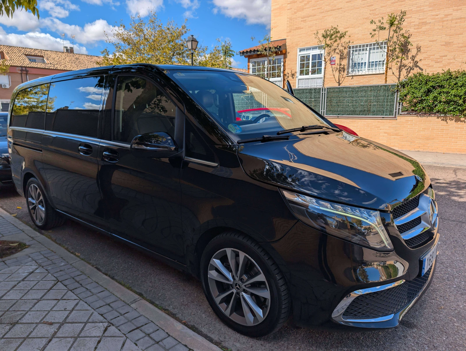 Mercedes-Benz V 250