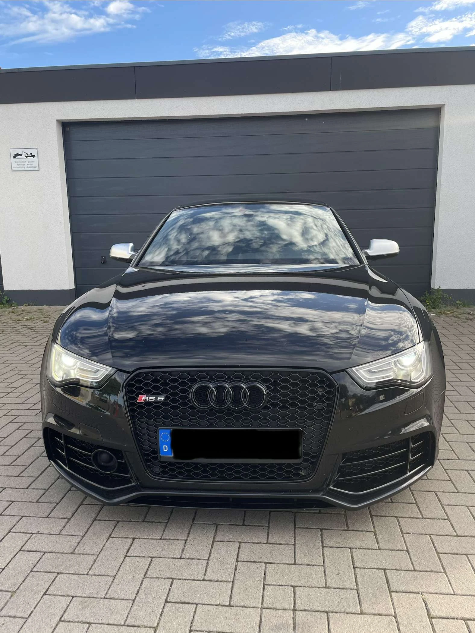 Audi RS5 undefined