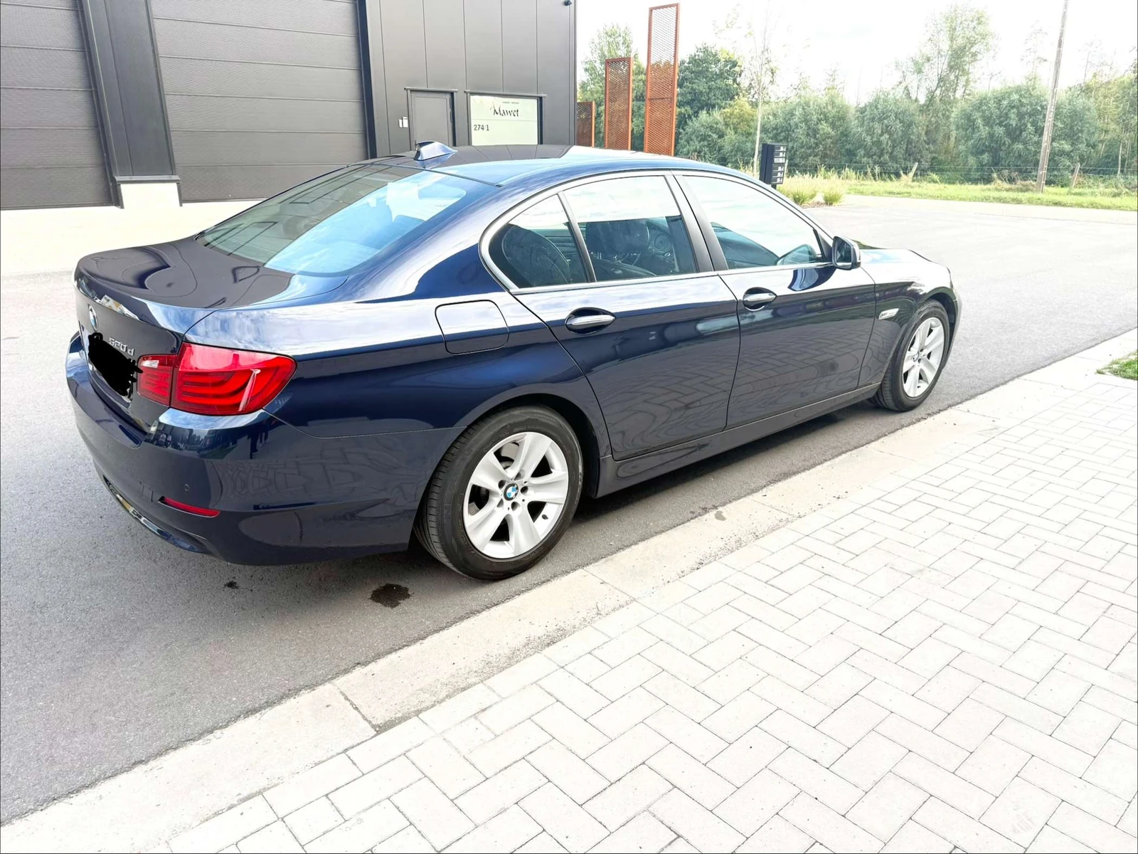 BMW 520