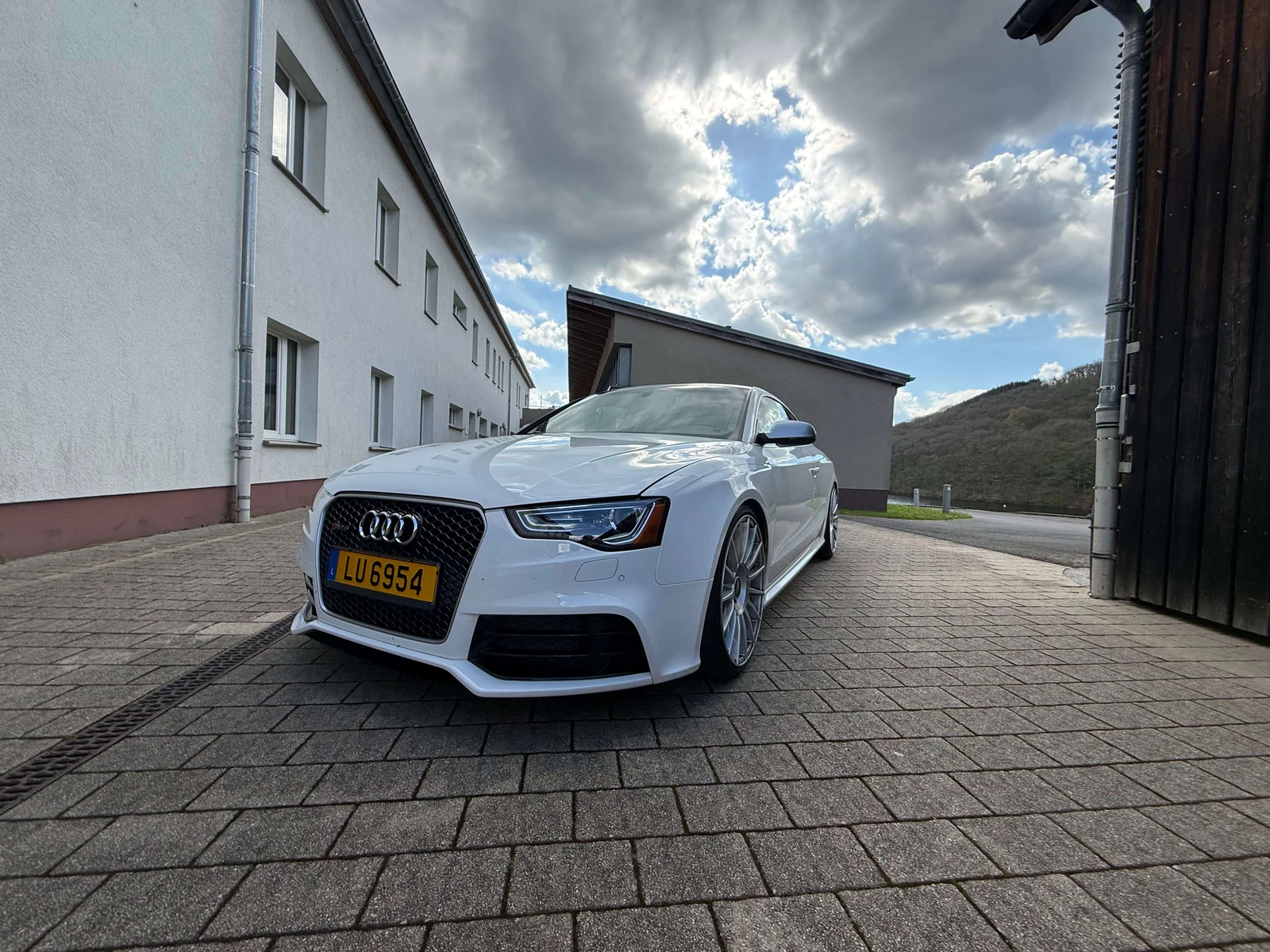 Audi RS5 undefined